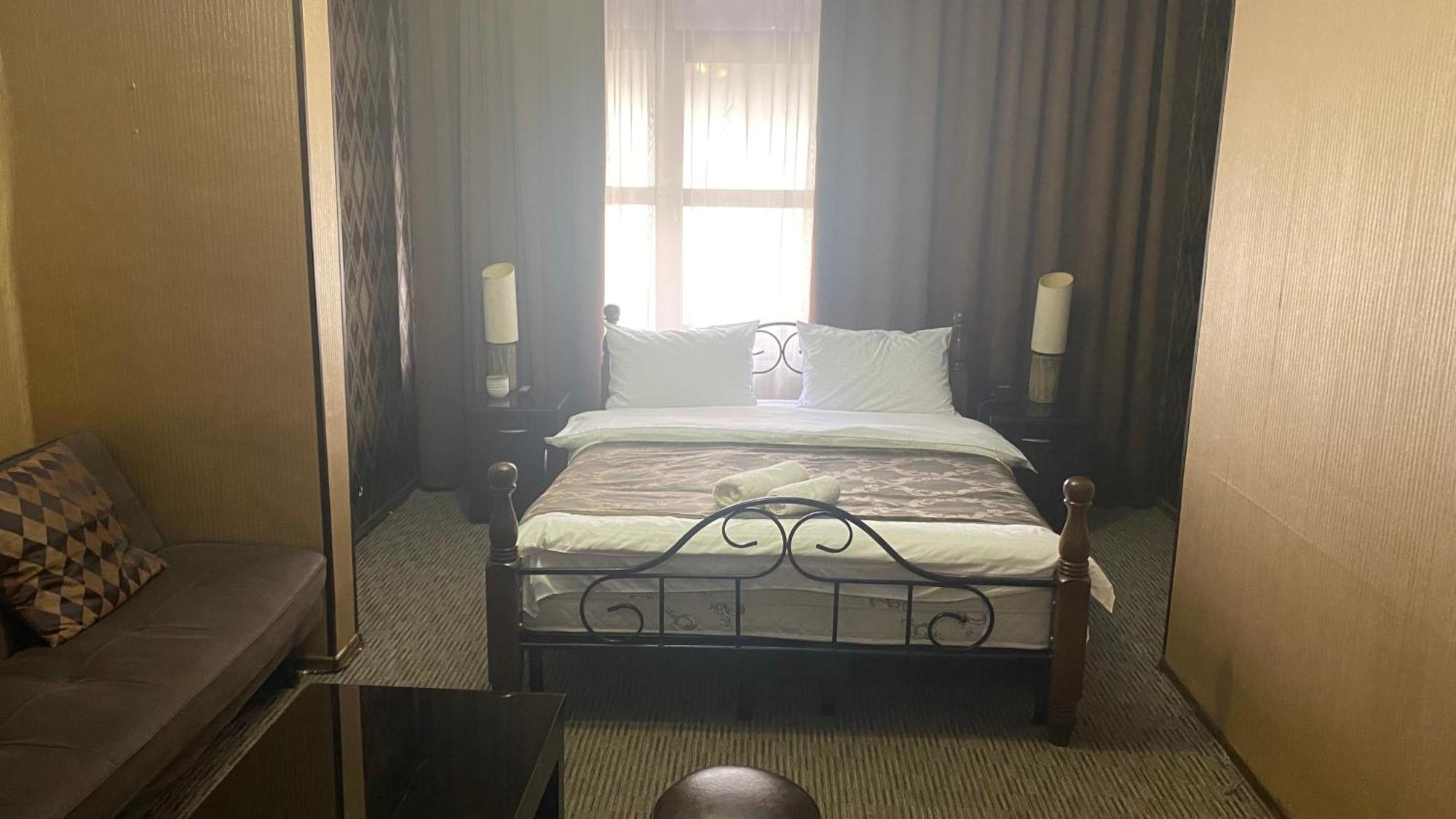 טביליסי Hotel Old Rustaveli מראה חיצוני תמונה
