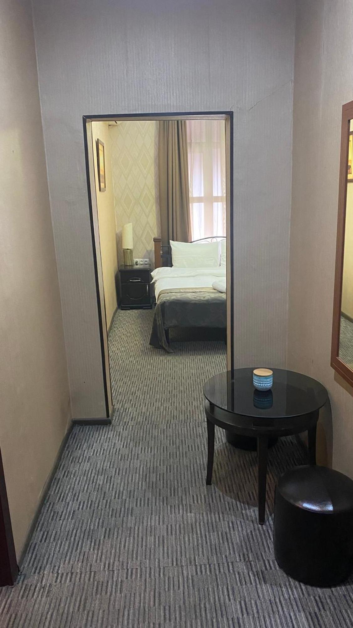 טביליסי Hotel Old Rustaveli מראה חיצוני תמונה